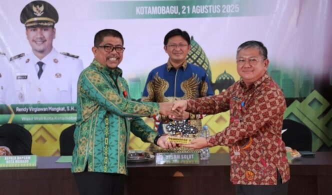 
Asisten III Pemkot Kotamobagu Sambut Peserta Studi Lapangan PKA Pemkot Manado