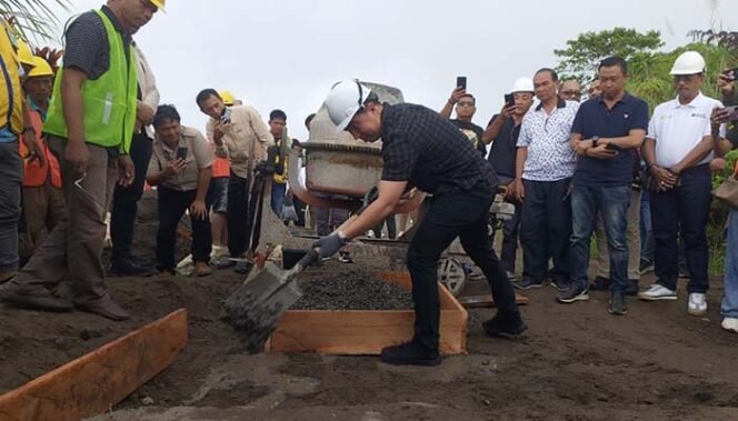 
Akhirnya, Bupati Sangihe Lakukan Ground Breaking Jalan Lenganeng–Bawongkulu
