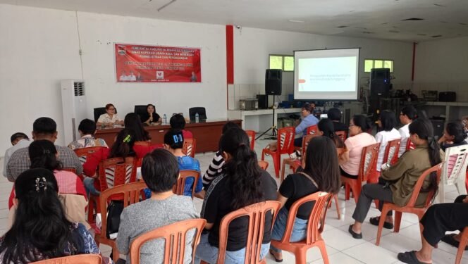 
Dirut PUD Pasar Mitra Jowanda Lontaan Dorong Pelaku IKM Manfaatkan Fasilitas Pasar