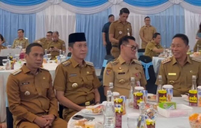 
Wali Kota Kotamobagu Hadiri Rakor Pemerintah Provinsi dan Kabupaten/Kota se-Sulut