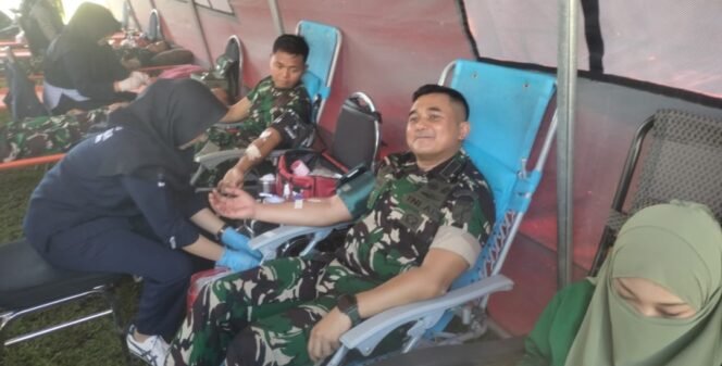 
HUT TNI ke-80, Warga Kotamobagu Nikmati Pengobatan Gratis dan Pasar Murah