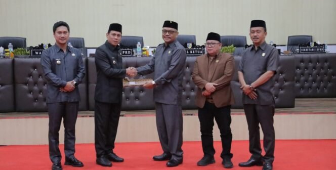 
Pemkot Kotamobagu Komitmen Bangun Daerah dan Lestarikan Adat