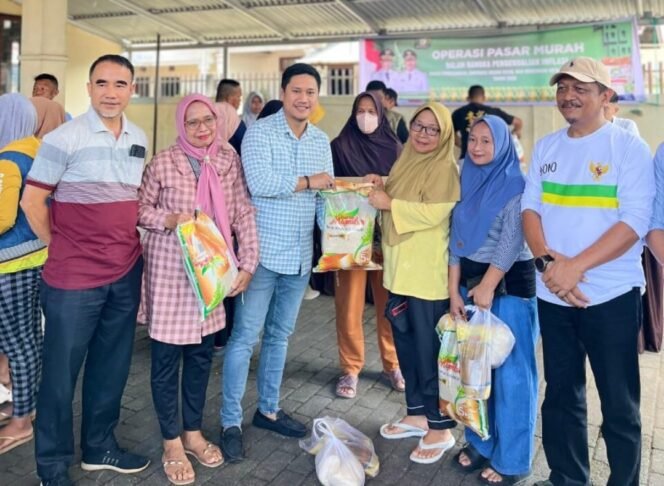 
Wawali Kotamobagu Pantau Pasar Murah, Harga Sembako Lebih Terjangkau