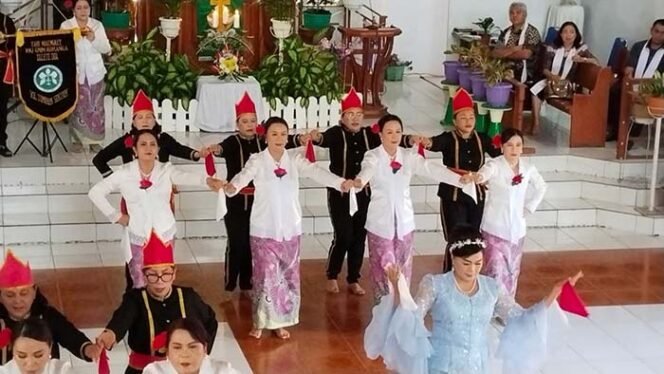 
Foto : Grup Maengket W/KI GMIM Kuranga Talete