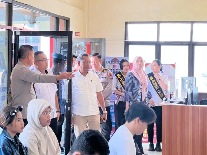 
Polres Bitung Terima Kunjungan Tim Penilaian Internal Polri