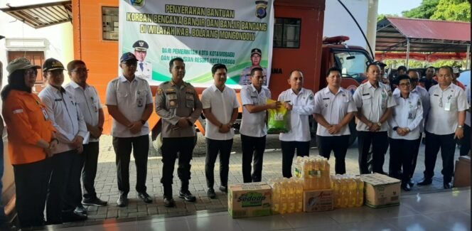 
Bupati Yusra Terima Bantuan Dari Pemkot Kotamobagu untuk Warga Terdampak Bencana Banjir