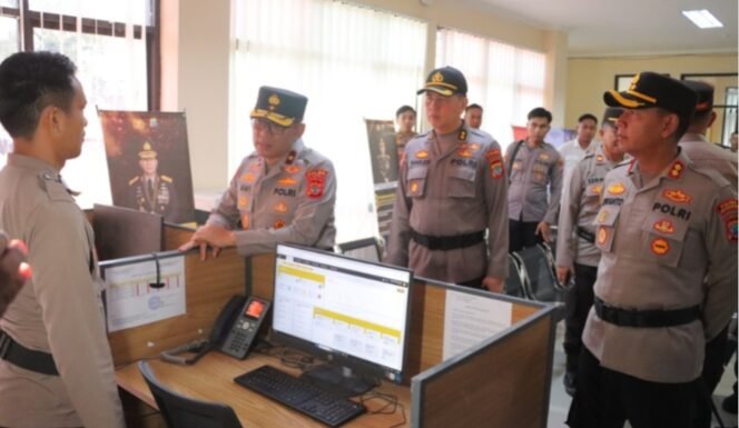 
Kapolres Kotamobagu Tingkatkan Pelayanan, Hadir 24 Jam Layanan Call Center 110