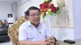 Foto - Asisten I Pemda Sulut Dr Denny Mangala M.Si