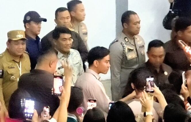 
Wapres Gibran Hadiri Ibadah dan Konser Natal GPdI Se-Kota Bitung