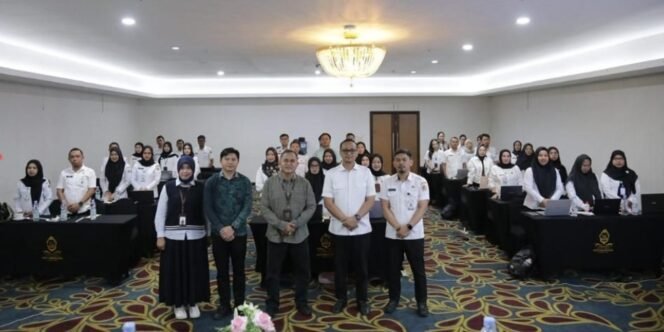 
Sekda Kotamobagu Resmi Buka Sosialisasi ARIP Daerah