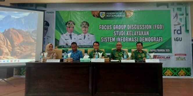 
Stafsus Supardi Bado Pastikan Melalui SID Penerima Bantuan Sesuai Kriteria dan Tepat Sasaran