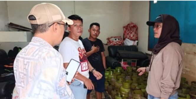 
Bupati Yusra Warning Pangkalan Elpiji Nakal