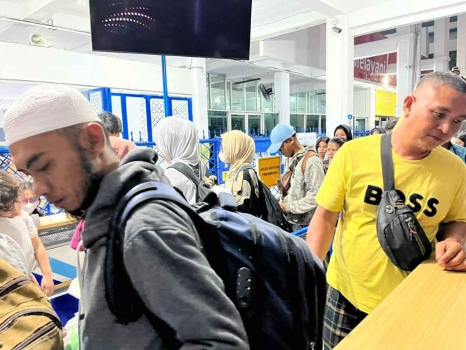 
KM Tilongkabila Awali Pelayaran Tahun Baru 2026