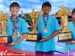 Foto Triple O  dari kiri ke kanan : Oliver Rompas, kedua Otniel Rompas dan ketiga Owen Rompas