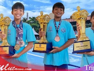 Foto Triple O  dari kiri ke kanan : Oliver Rompas, kedua Otniel Rompas dan ketiga Owen Rompas