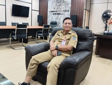 Foto - Kadis Dikbud Manado  Peter Assa ST.M.Sc.Ph.D