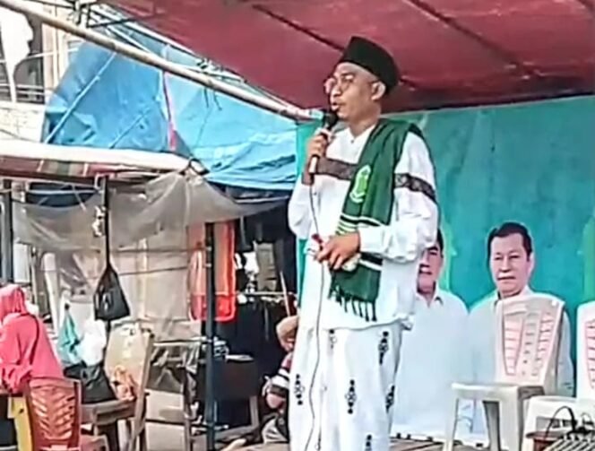 
Ustad Fardhan Ingatkan Pentingnya Ilmu untuk Hindari Pertikaian