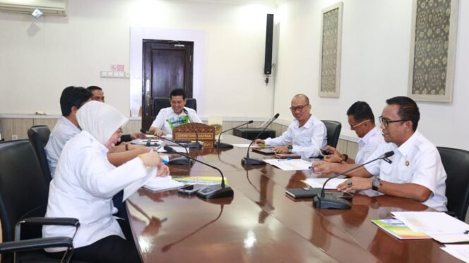 
Pemilihan Calon Direksi PT Petro Muba Panitia Seleksi danTim UKK Gelar Rapat Akhir