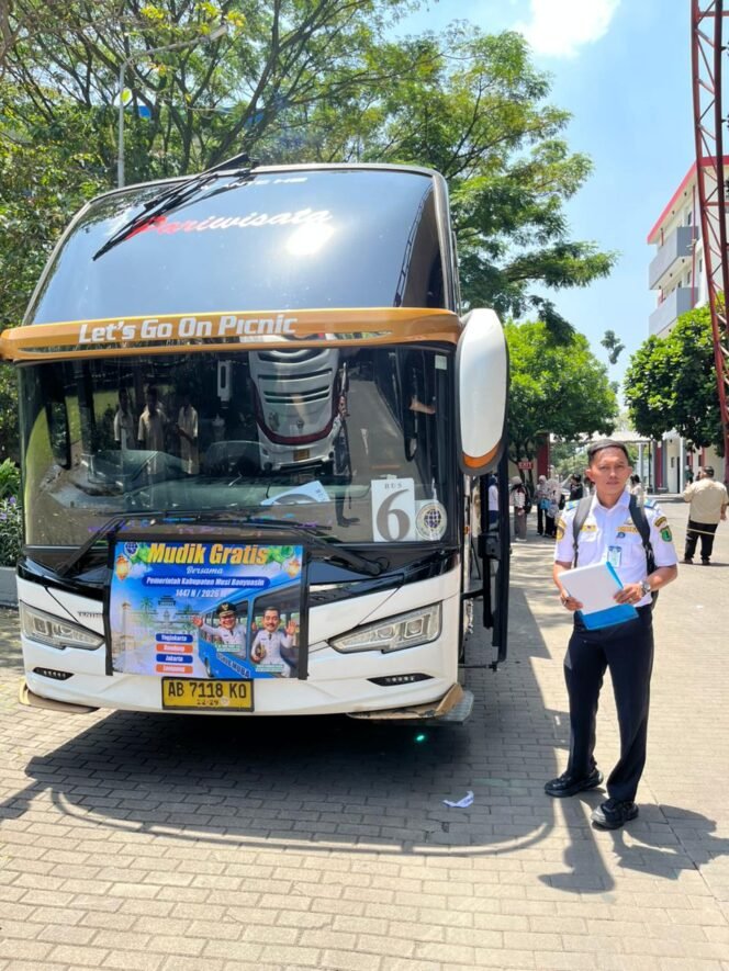 
Bupati Muba Kirim 7 Bus dan 2 Speed boat Antar Mahasiswa Mudik