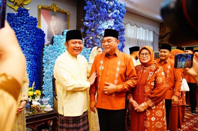 
Bupati HM Toha Tohet dan Wakil Bupati Abdur Rohman Husen  Menghadiri Acara Halal Bihalal Pererat sinergi dengan Pemprov Sumsel