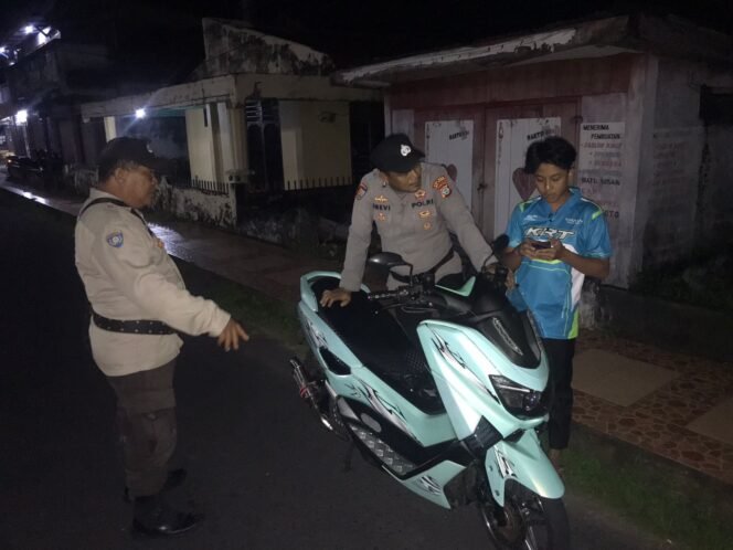 
Polsek Siau Timur Gelar KRYD Cipkon, Tiga Kendaraan Knalpot Racing Ditertibkan