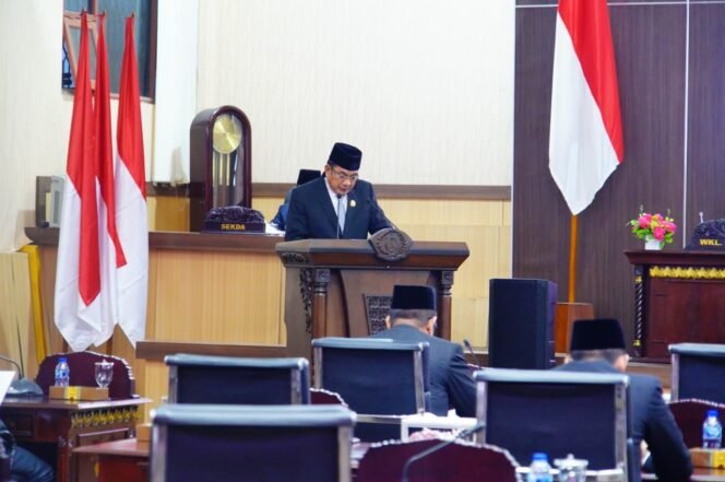 
DPRD Muba Gelar Rapat Paripurna,Bahas LKPJ Bupati Muba Tahun Anggaran 2025