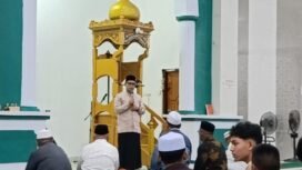 Bupati Bolmong Utara Sirajudin Lasena di Masjid Agung Baiturrahaman Boroko