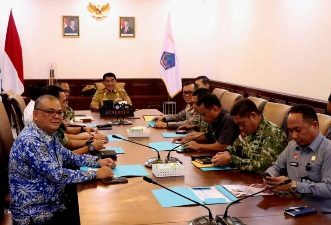 
Louis Schramm Wakili Pimpinan DPRD Sulut Hadiri Rakor Forkopimda