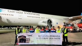 Foto : pelaksanaan pengisian avtur (refueling) perdana untuk penerbangan haji yang dilakukan pada dini hari, 22 April 2026