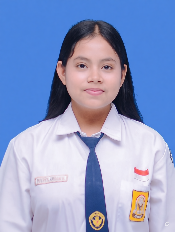 
Putry Susanti Henukh, Siswa SMP Negeri 2 Lobalain, Sampaikan Lima Pesan Penting dalam Penutupan Festival Literasi Baca