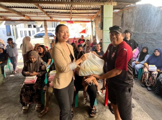 
Ratusan Warga Bitung dan Minut Hadiri Reses Bersama Priscila Cindy Wurangian