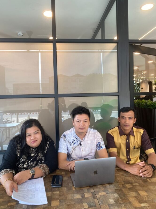 
Kuasa Hukum YN Mengajak Seluruh Pihak Menghormati Proses Hukum Jangan Sampai Masyarakat Terprovokasi