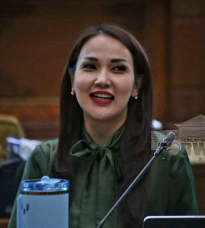 
Angel Wenas :Koneksi Internet di Wilayah Sulut Belum Memadai. Kominfo Harus lebih Intens Lakukan Kerjasama