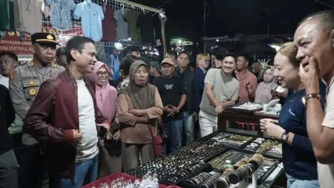
Wali Kota dan Wawali Kotamobagu Kunjungi Pasar Senggol