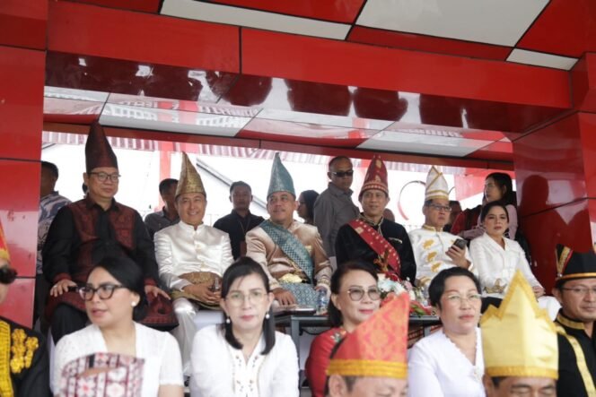 
Weny Gaib Hadiri Upacara Peringatan Peristiwa Merah Putih di Manado