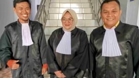 Tim Kuasa Hukum, H. Yanto Mandulangi, SH, Firmansyah Pratama Alim, SH, MH, dan Nurul Nikmah Khusnul Khatimah Mandulangi, SH