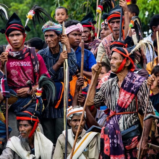 
Mengapa RUU Masyarakat Adat Ditunda Terus Menerus ?