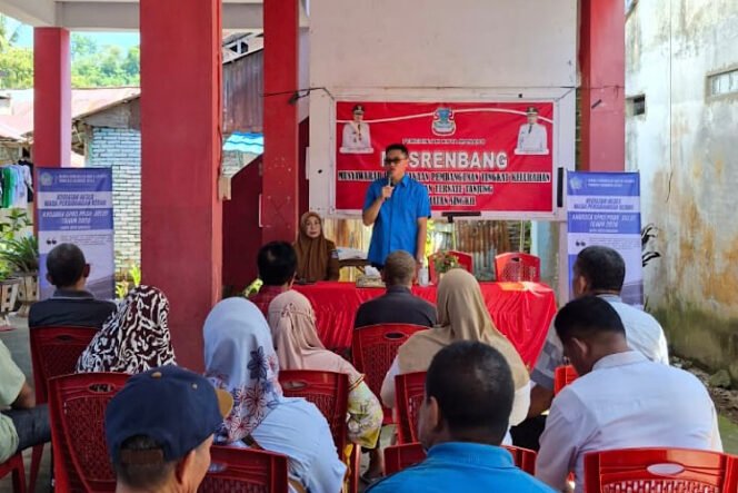 
Serap Aspirasi Warga Ternate Tanjung, Roike Anter Dapati Banjir, BPJS dan Sertifikat Bermasalah