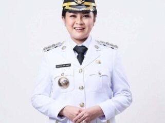 Foto : Bupati Sitaro, Chyntia Kalangit