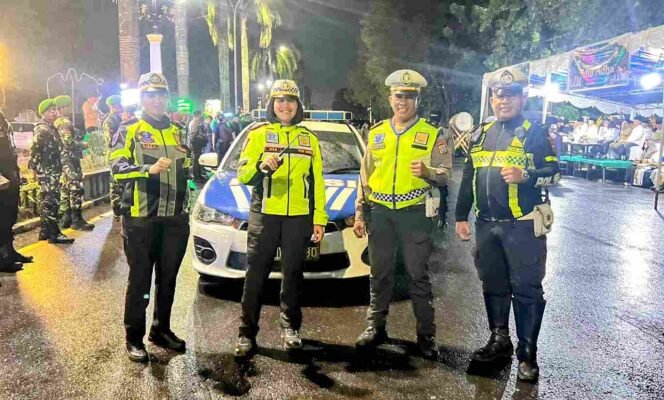 
Pengamanan Pawai Takbiran di Bitung Diperkuat Satlantas Polres Bitung