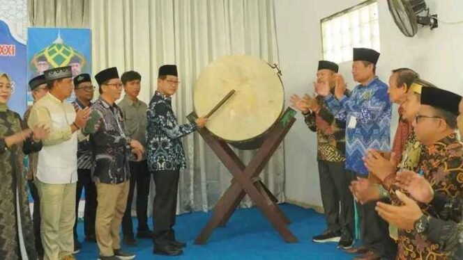 
Wali Kota Hengky Honandar Resmi Buka MTQ XXXI Kota Bitung, Diikuti 146 Peserta