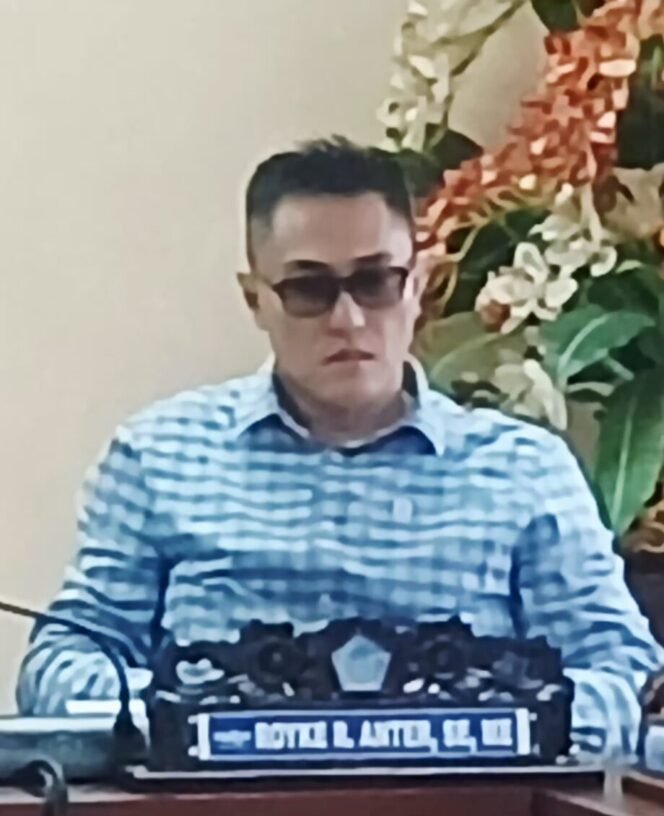 
Evaluasi Program Dinas PMD Provinsi, Royke Anter Ingatkan, Laporan Data Harus Valid ke DPRD Sulut