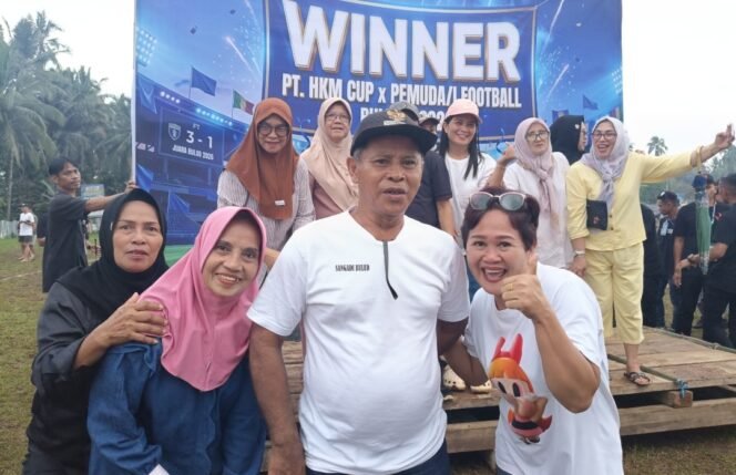 
Sangadi Nurhadin Mokodongan Apresiasi Panitia Turnamen PT. HKM CUP Desa Bulud