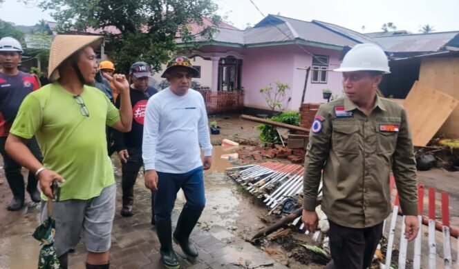 
Bupati Yusra Alhabsy Gerak Cepat Bantu Warga Terdampak Banjir Bandang Kecamatan Bolaang