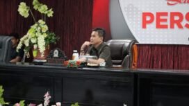 Ketua sementara DPRD saat memimpin RDP dengan Pemda Sitaro