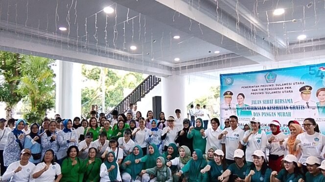 
Peringatan HKG PKK ke-54,  Ellen Honandar Sondakh Ajak Warga Aktif Berolahraga dan Periksa Kesehatan