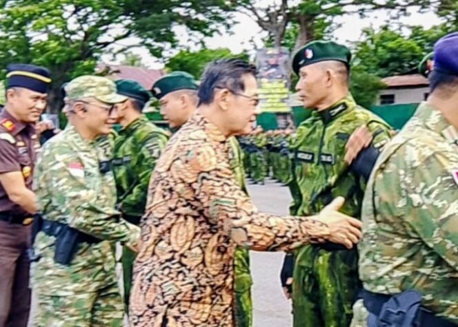 
Wali Kota Bitung Sambut Satgas Yonif 712 Purnatugas 
