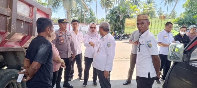 
Antrean BBM Terpanjang Tahun ini Di SPBU Boroko