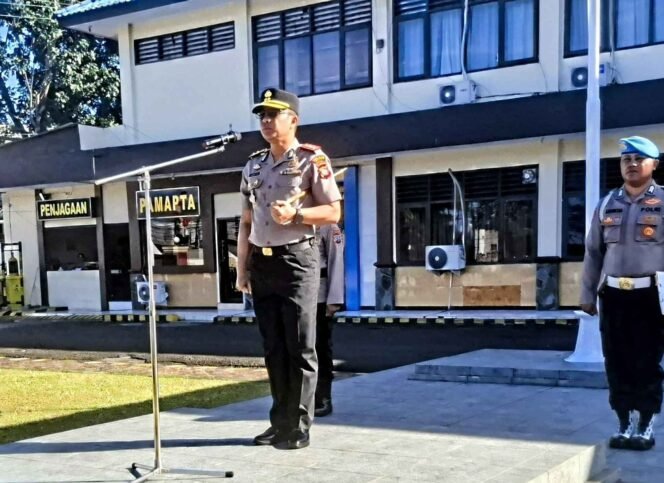 
Albert Zai Pimpin Apel Penghujung Tugas di Polres Bitung