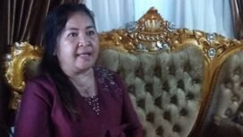 Foto : Hukum Tua Desa Tumpaan Kecamatan Tumpaan, Kabupaten Minahasa Selatan (Minsel), Profinsi Sulawesi Utara (Sulut) Felma Lumempouw,SE